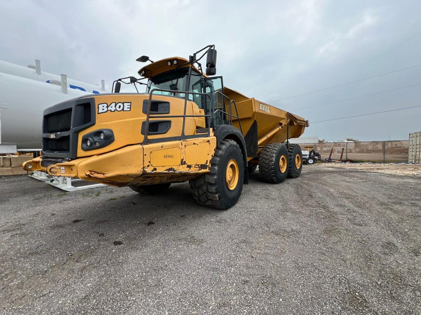 Yellow Bell B40E articulated dump truck